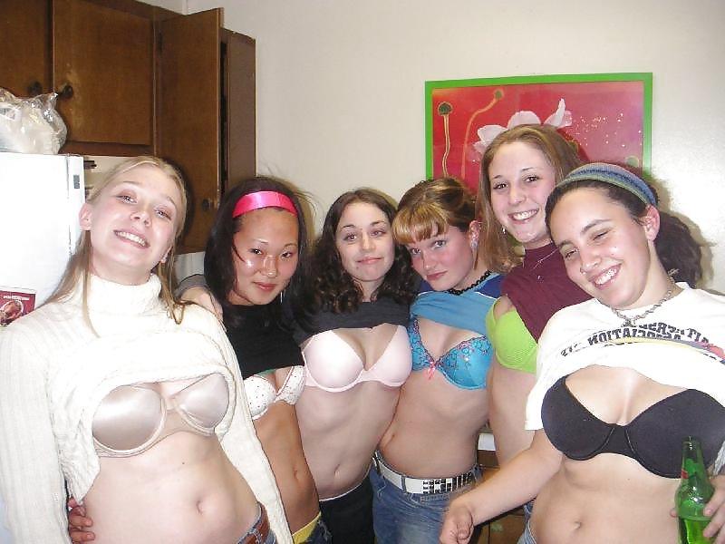 25P Bra Babes 101