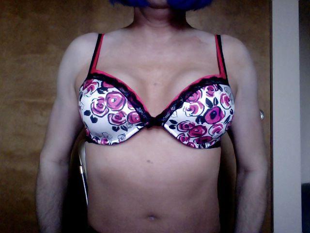7P Cute bra and panties!