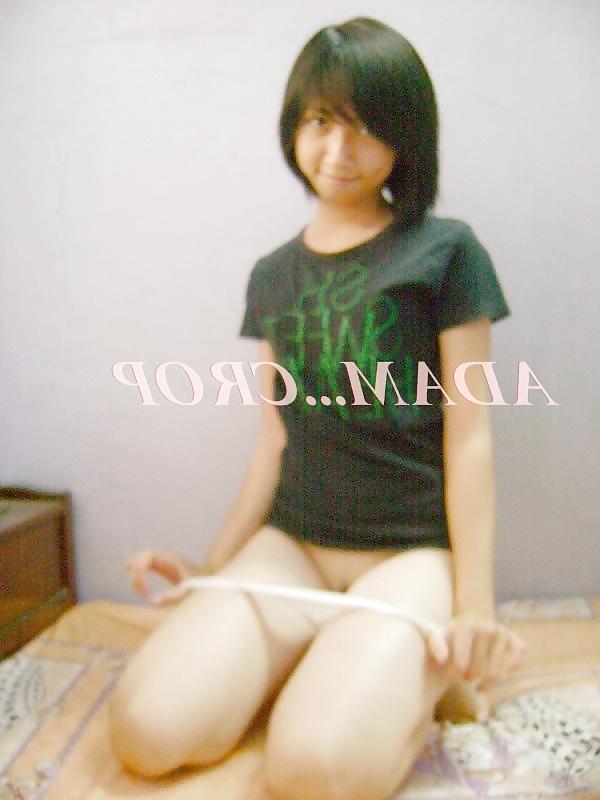 25P Thai Girl Panties 250 - 300