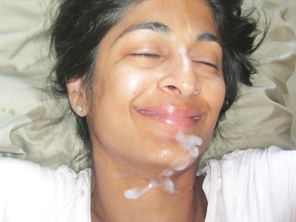 8P Indian wife facial