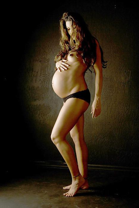 25P Sexy pregnant beauties