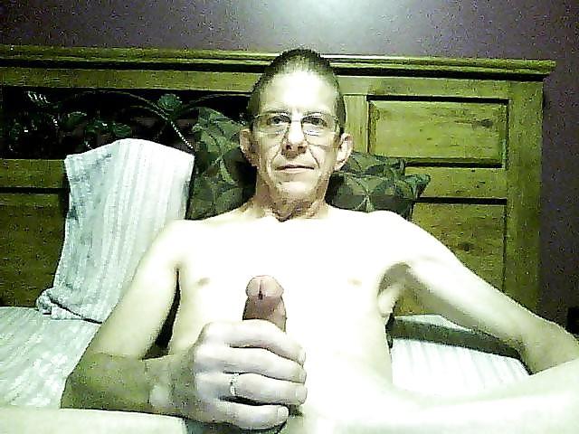 18P HAVING FUN IN THE BED ROOM