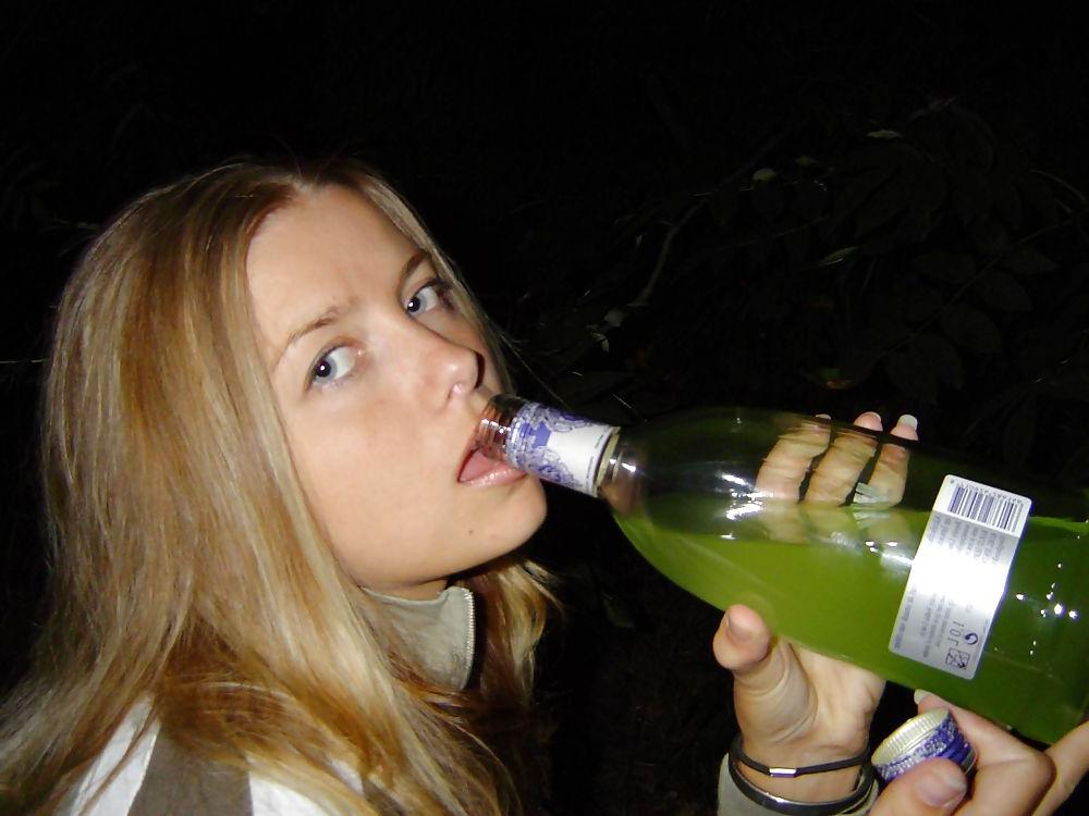 25P Stolen Pics - Chick with nice Face
