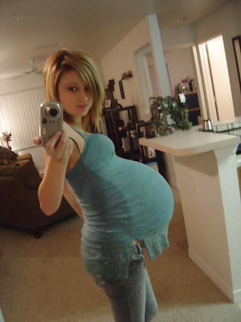 25P Whore 12: Pregnant white sluts