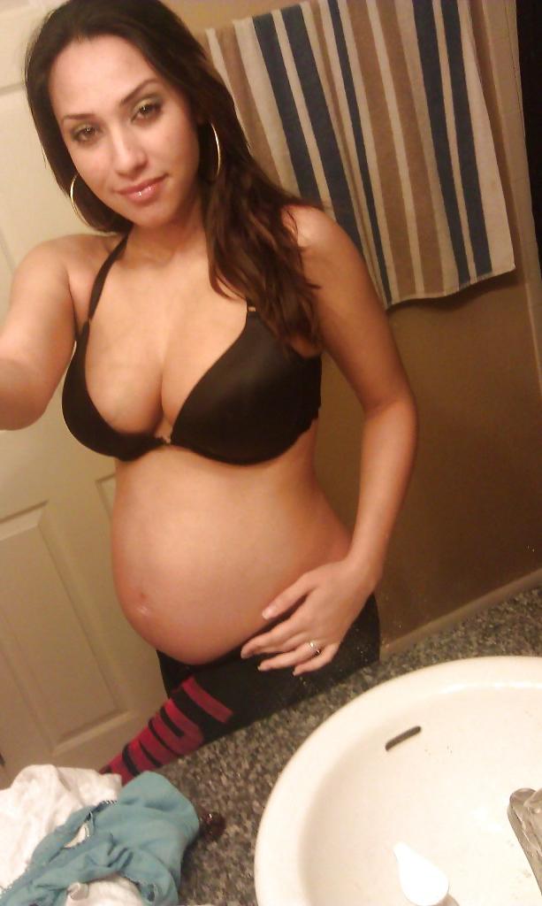 25P Whore 12: Pregnant white sluts