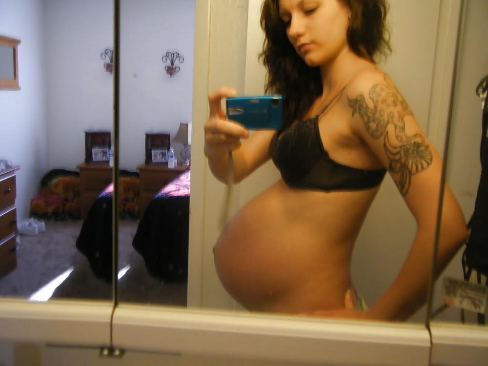 25P Whore 12: Pregnant white sluts