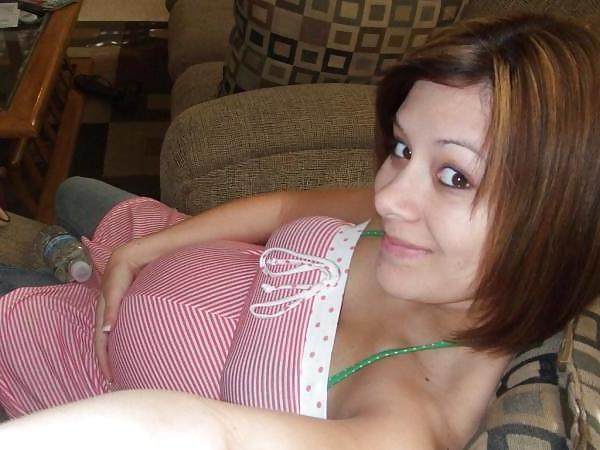 25P Whore 12: Pregnant white sluts