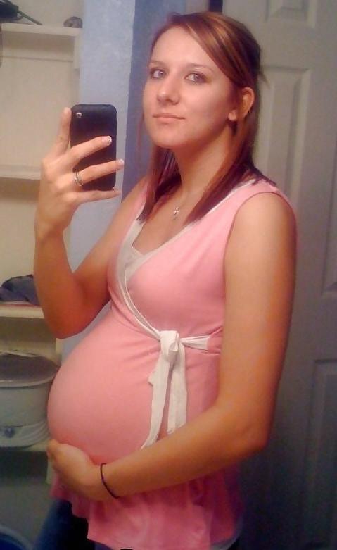 25P Whore 12: Pregnant white sluts