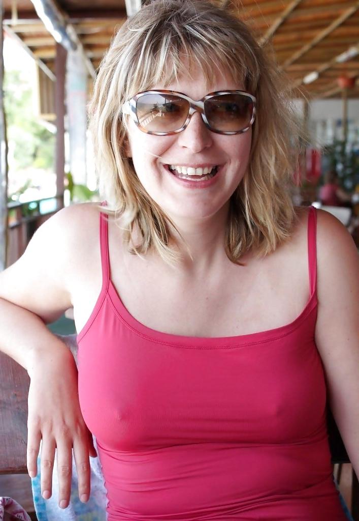 24P She forgot her bra 25.