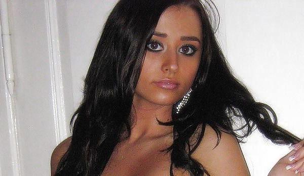 25P Brunette princess