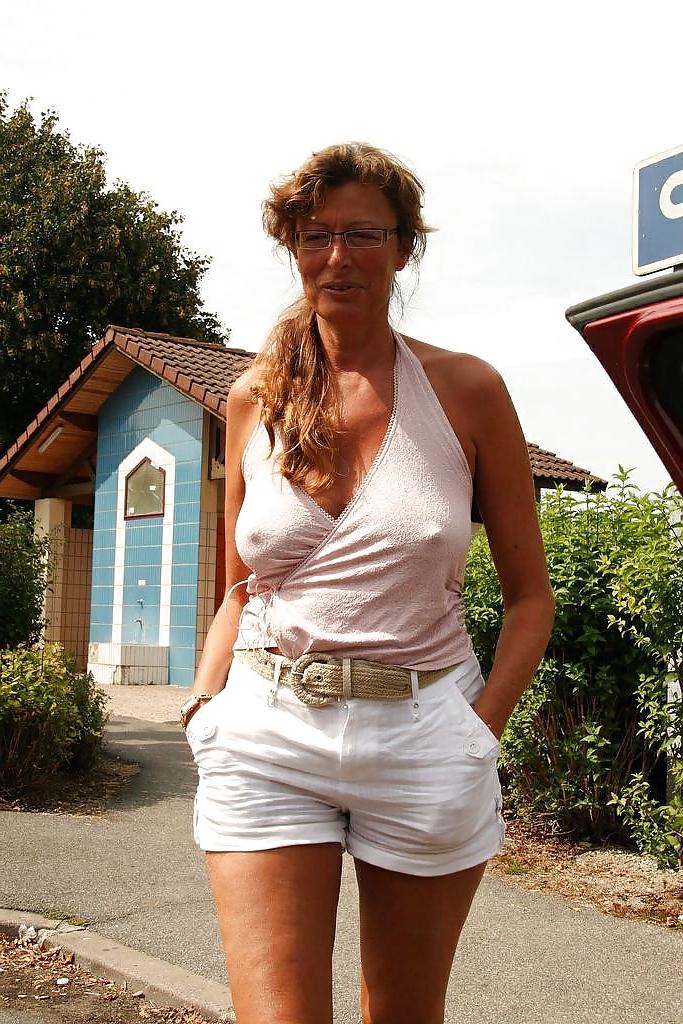 24P She forgot her bra 13.