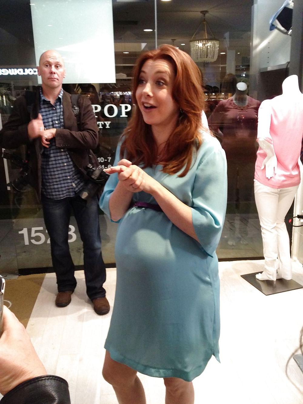 25P Celeb Pregnant preggo preggers