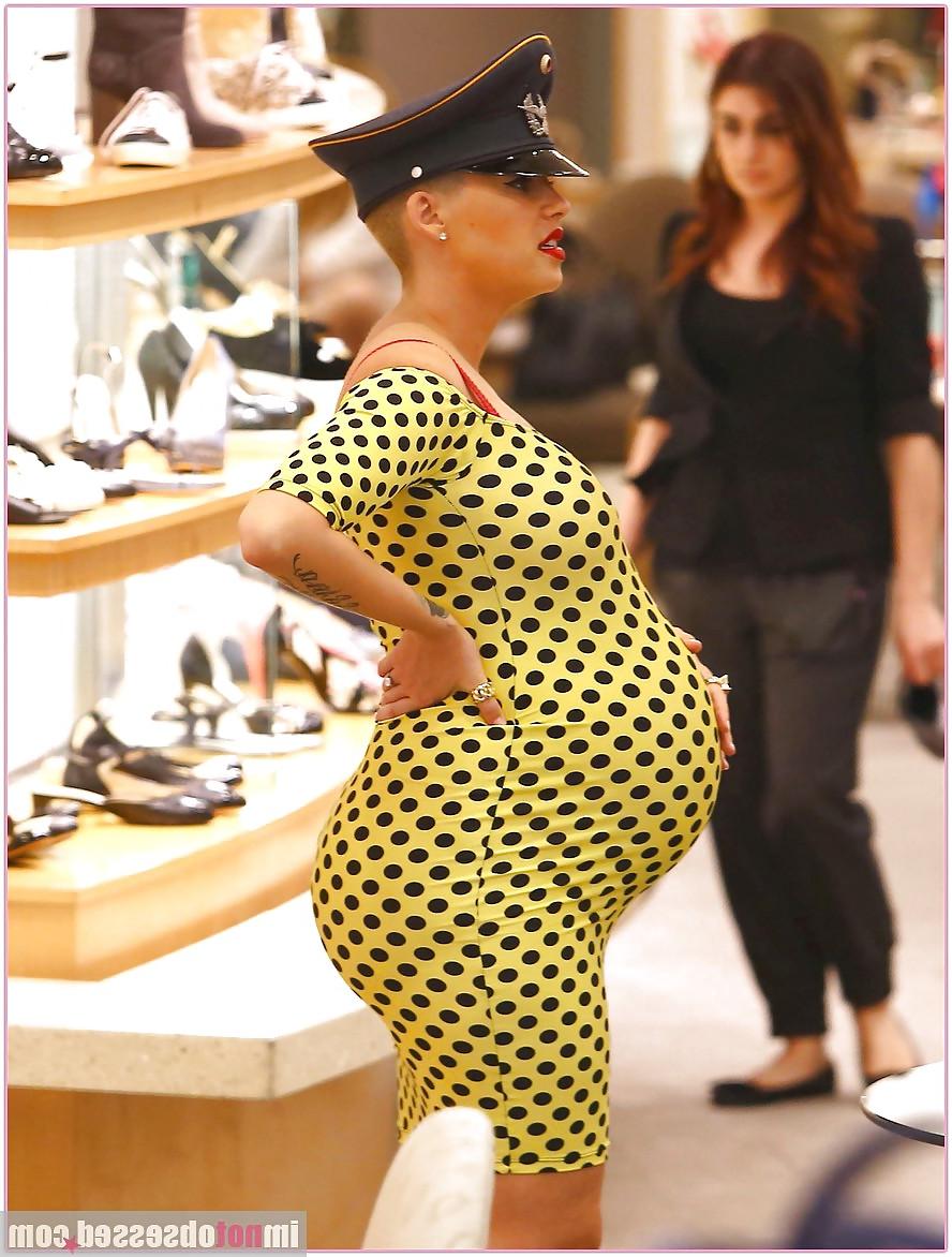 25P Celeb Pregnant preggo preggers