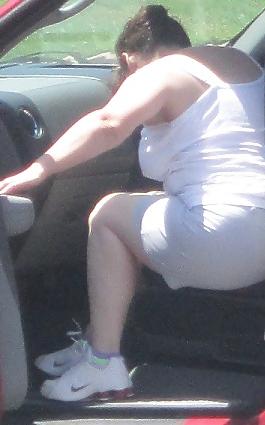 10P No Bra BBW Milf