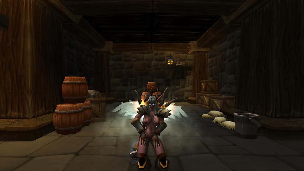 18P My night elf slut. Please cum on her :3