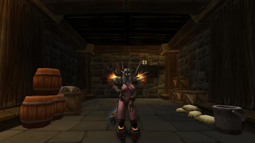 18P My night elf slut. Please cum on her :3