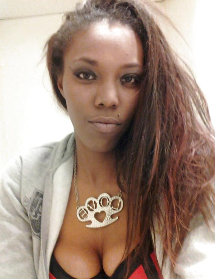 25P Tiffanny-Rhode Island gangbang queen