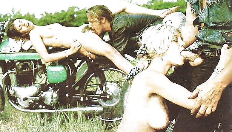 24P Teeny Biker Whores (Vintage)