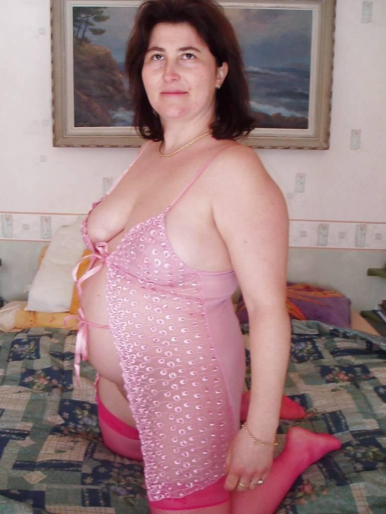 25P Pregnant babes!
