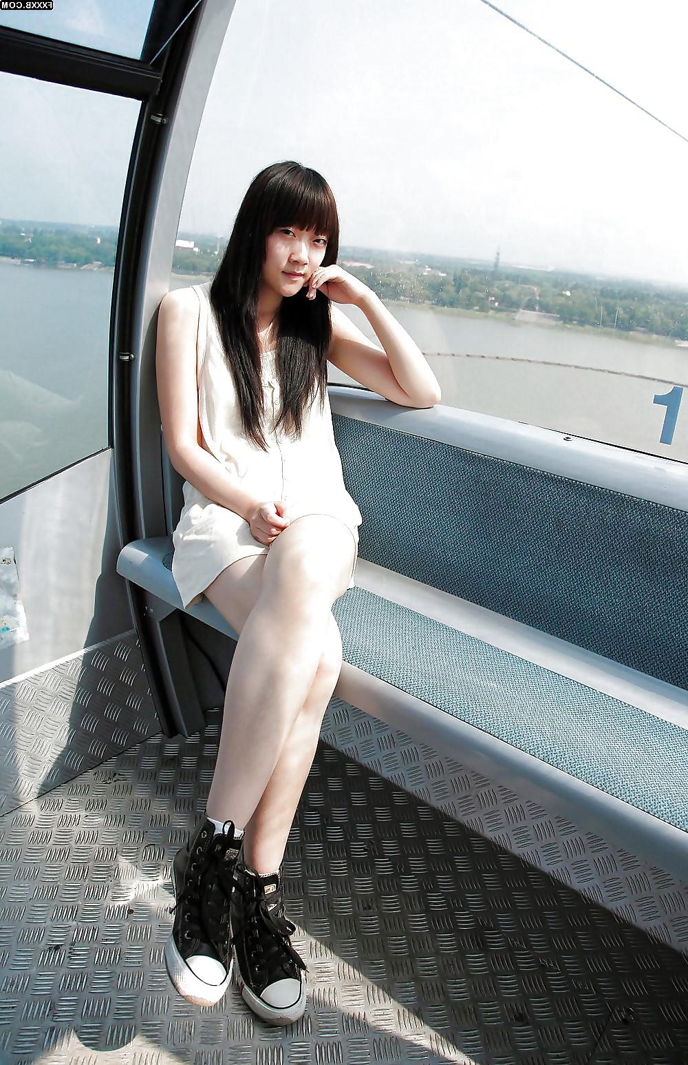 25P Pretty Asian 50