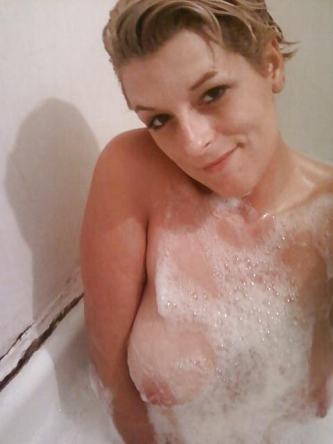11P Bubble bath