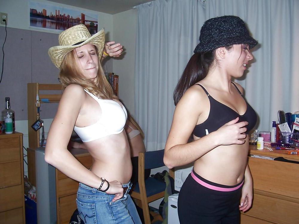 25P Bra Babes 112