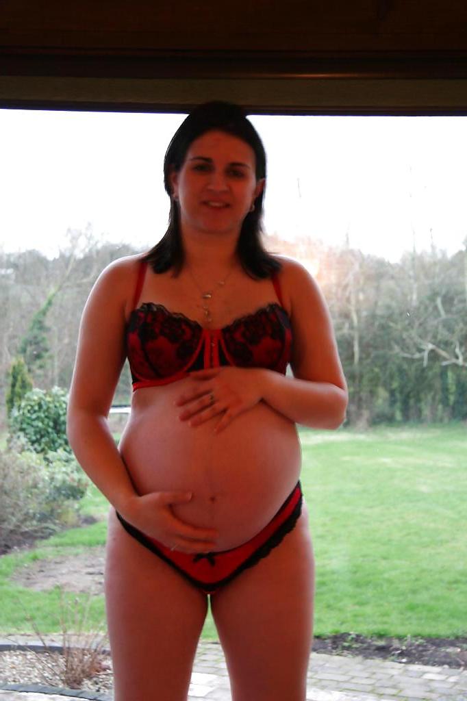 25P Amateur Pregnant 