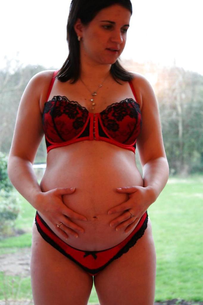 25P Amateur Pregnant 