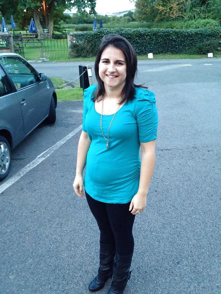 25P Amateur Pregnant 