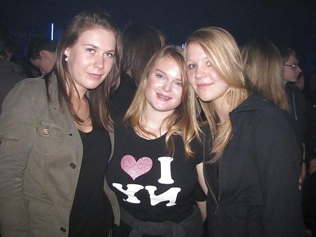 11P CUM ON & COCK & COMMENT  my busty ex-girlfriends 2