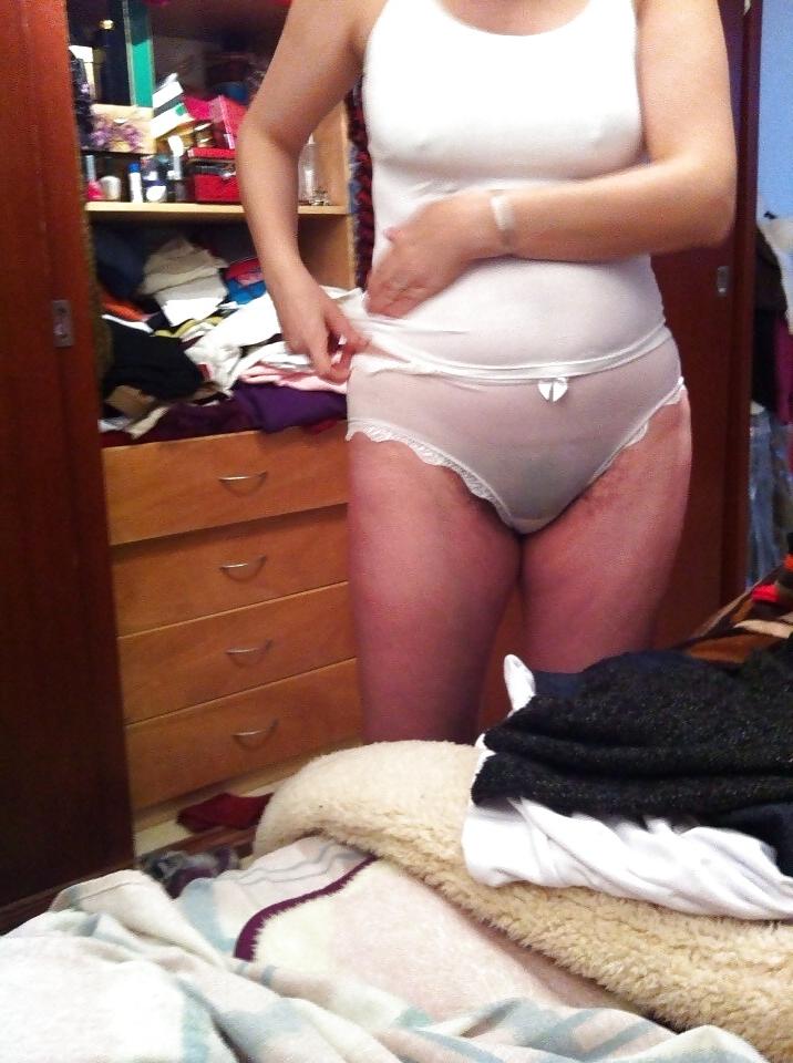 8P Mom changing