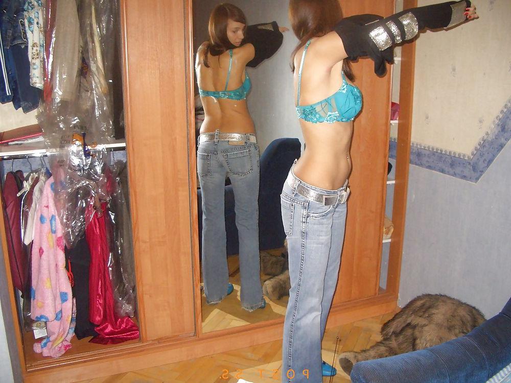 25P Bra Babes 115