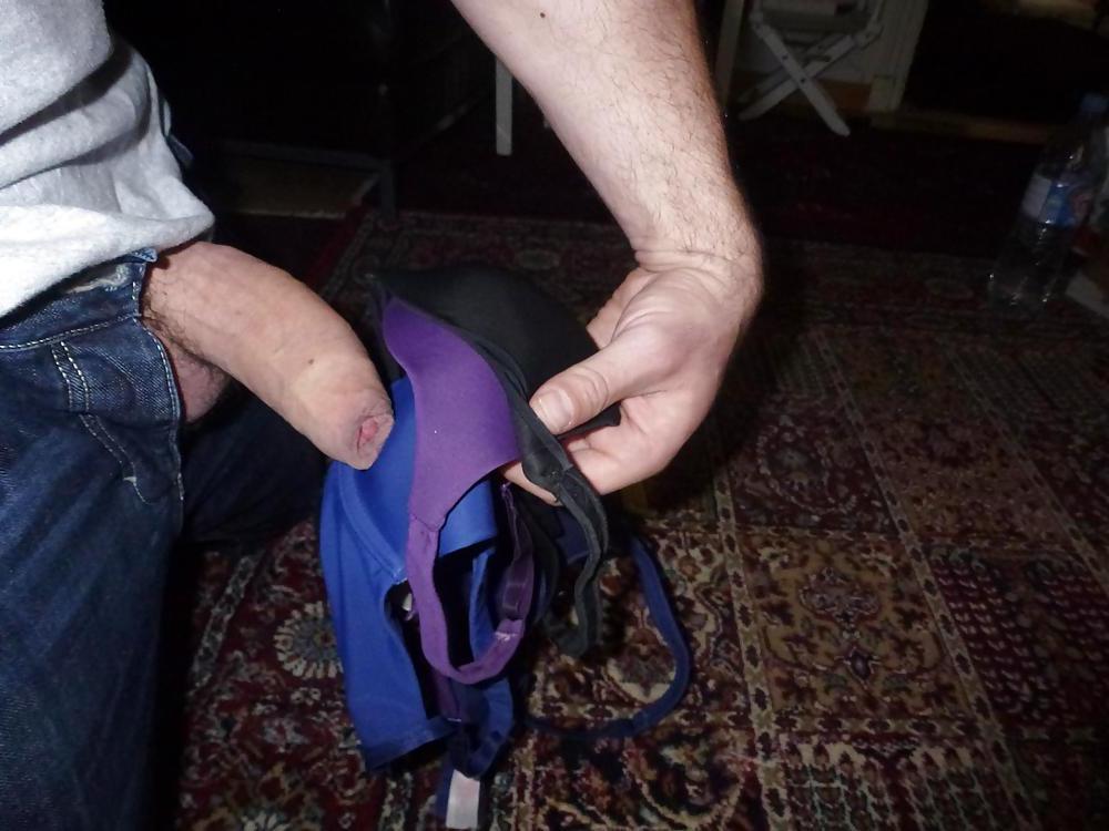 25P Cum on my Wife's bras and toothbrush