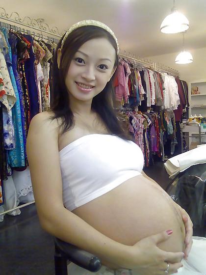 25P Pregnant Preggo Preggers