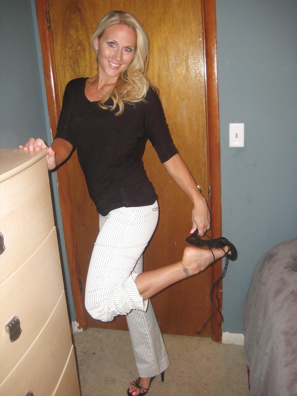 18P Strip Tease Part 3 (Work Attire)