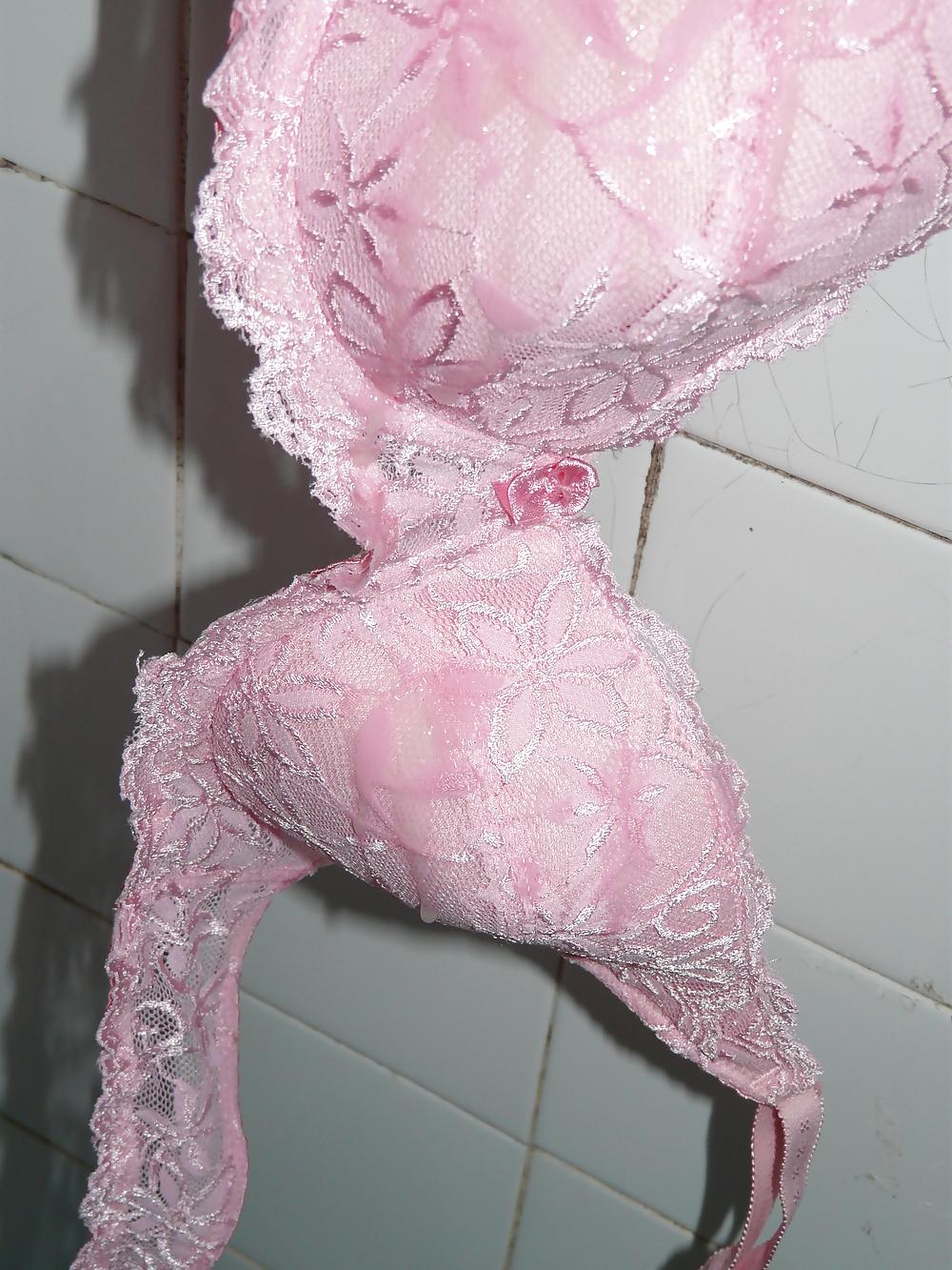 11P My mom's pink bra.