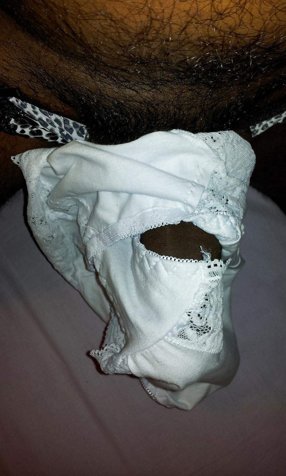 11P My ayntys panty and bra