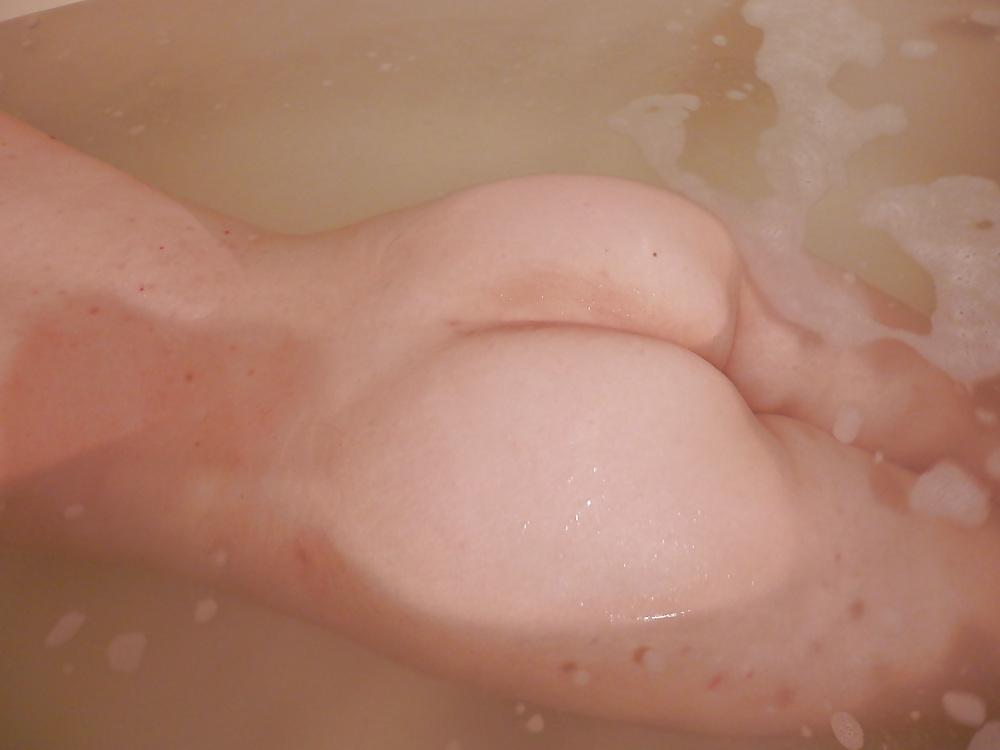 15P Bath time for wife