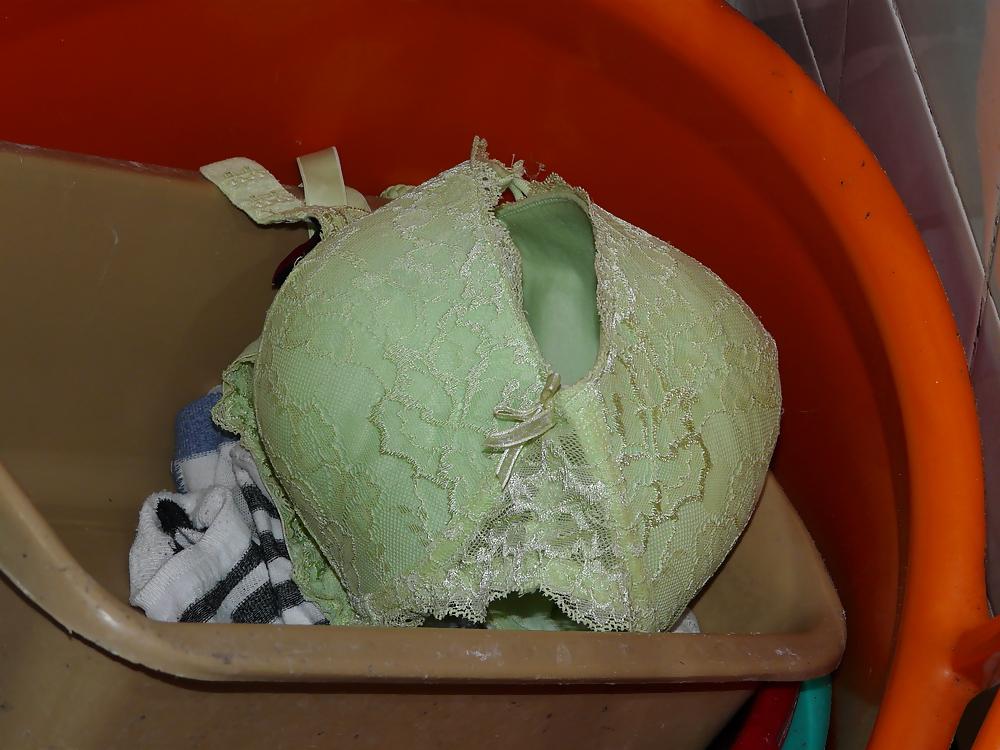 9P Green bra 2