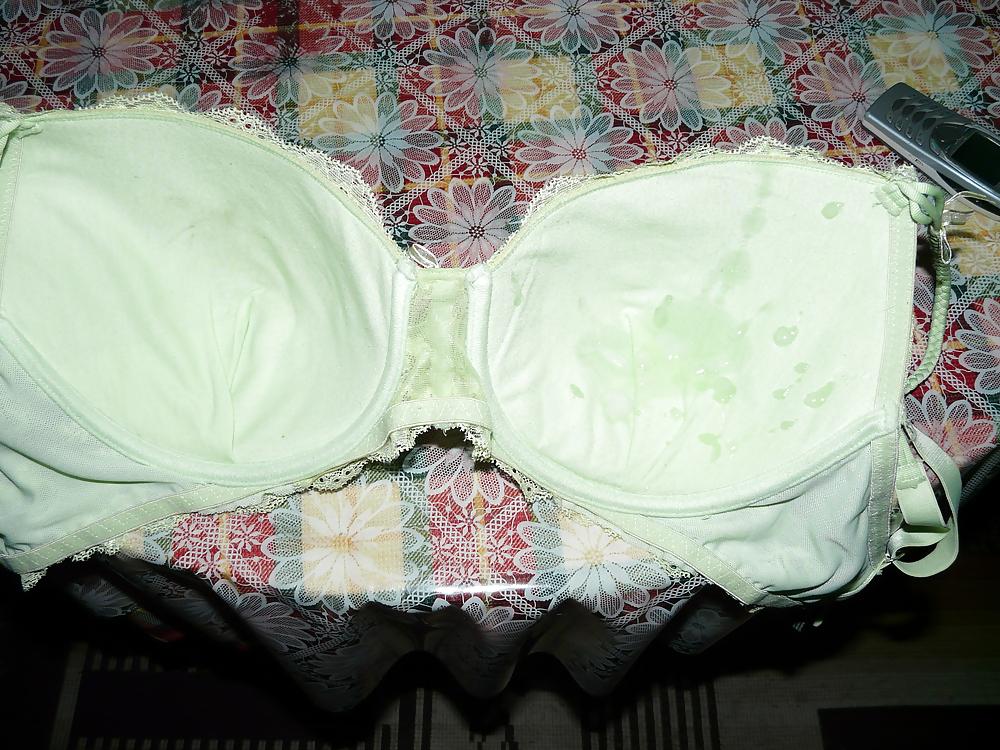 9P Green bra 2