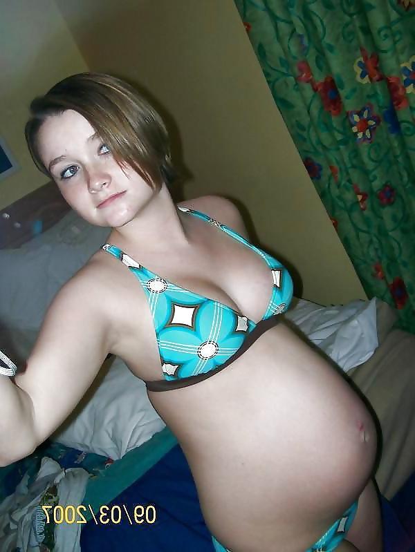 20P Pregnant Girls Vol. 10