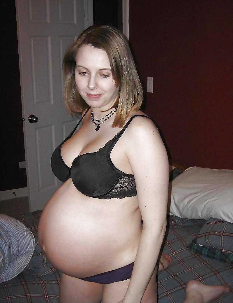 20P Pregnant Girls Vol. 10