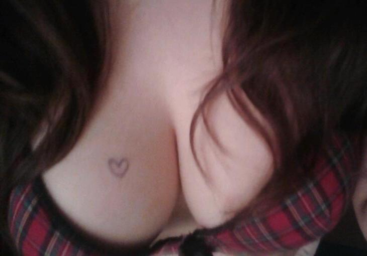 19P Sexy nude girlfriend