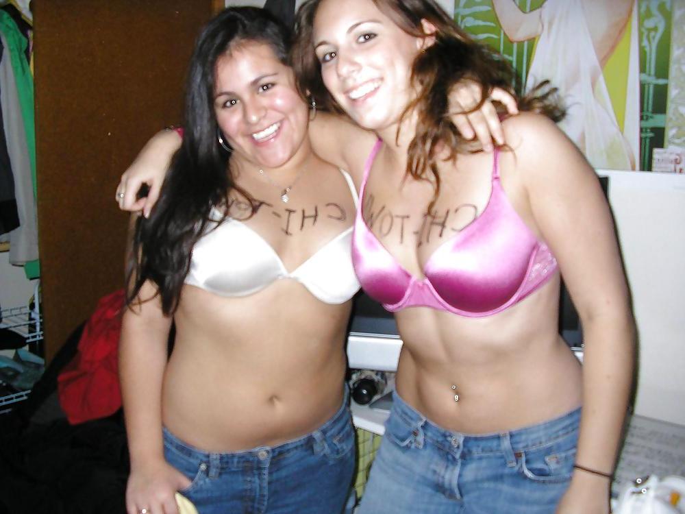 25P Bra Babes 86