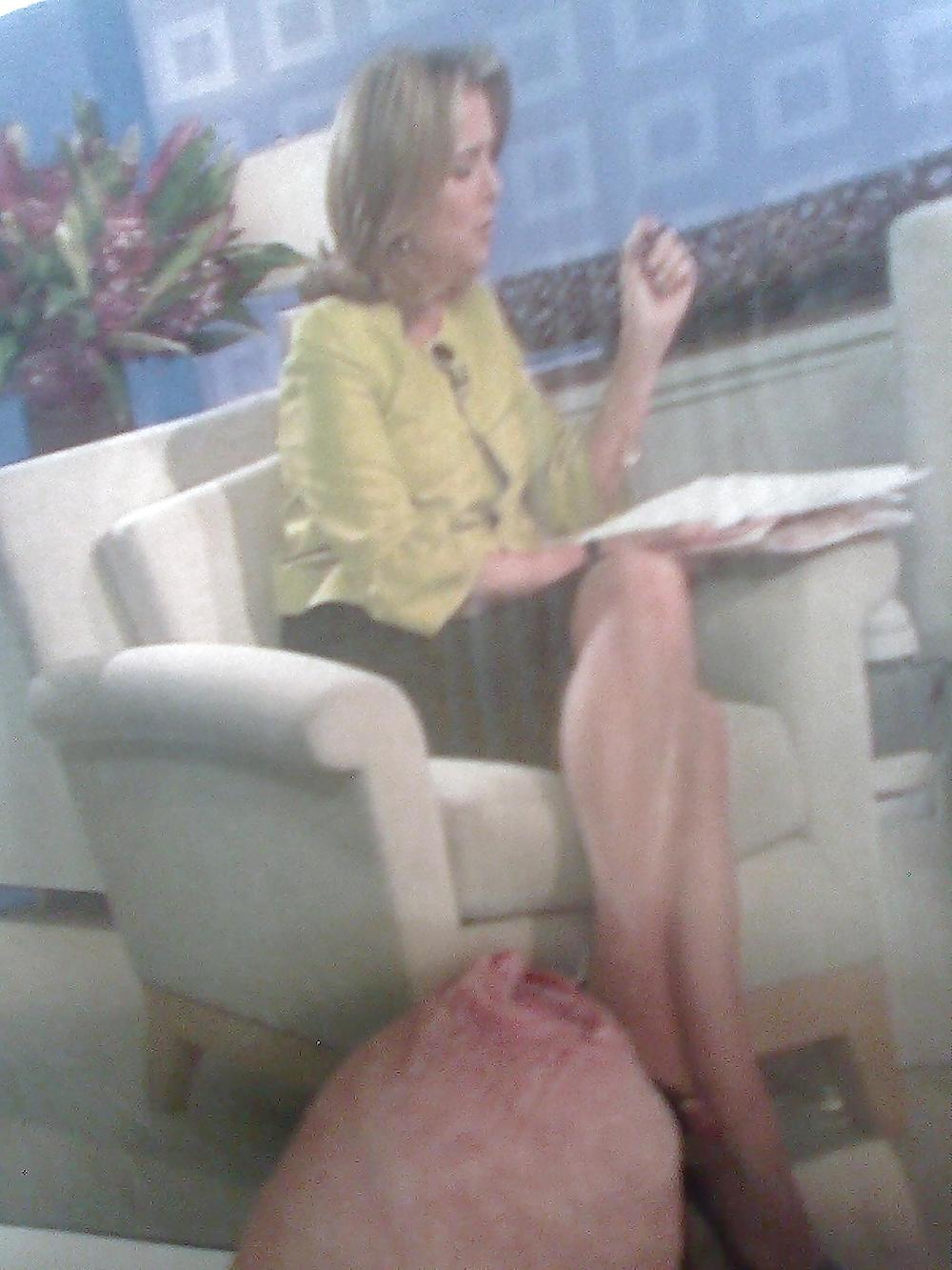 15P Cum on Meredith Vieira calf . 