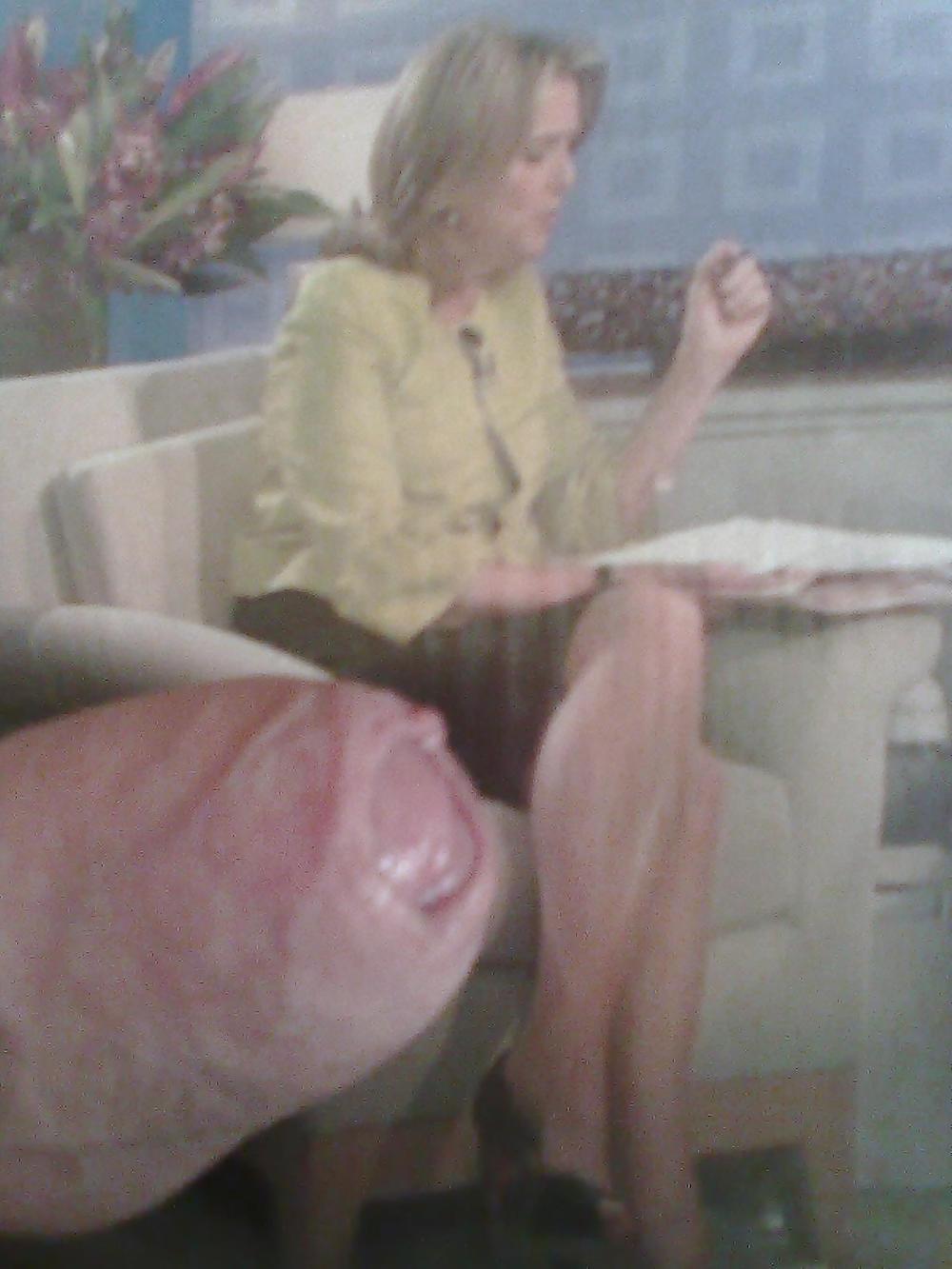 15P Cum on Meredith Vieira calf . 