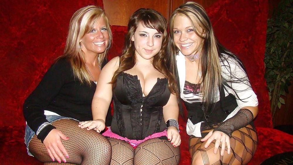 25P Hot midget babe
