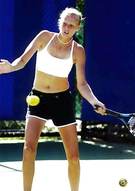 25P Beautiful Tennis Girls 11 by TROC