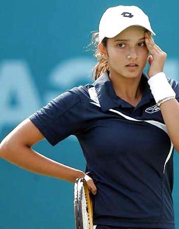 25P Beautiful Tennis Girls 11 by TROC