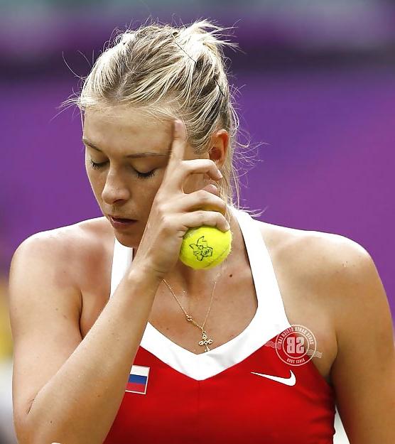 25P Beautiful Tennis Girls 11 by TROC